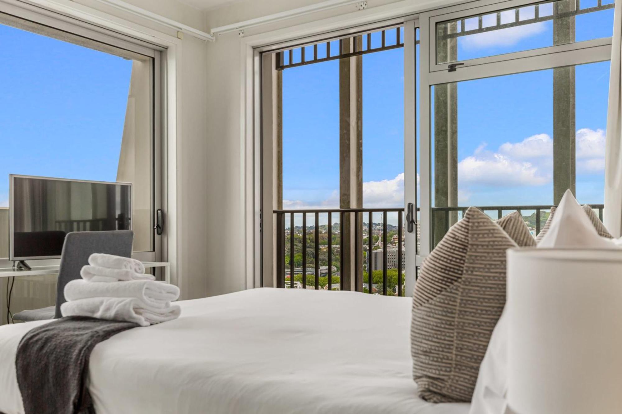 Luxury 2Br Apt In Cbd Pool, Gym, Prime Spot Auckland Eksteriør bilde